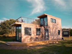 家要多大才夠？44㎡的兩層集裝箱就行！2室2衛還帶個陽臺